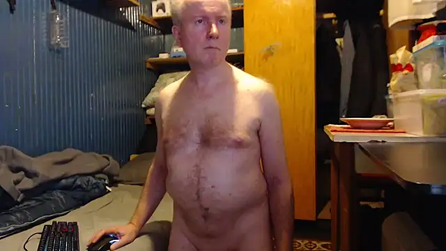 Snapshot of Vgy67Z95 chatting on 03/10/25, 05:18 Vgy67Z95 online show from 03/10/25, 05:18