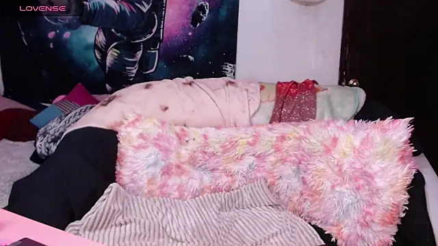 lil daisy7 online show from 01/10/25, 02:57