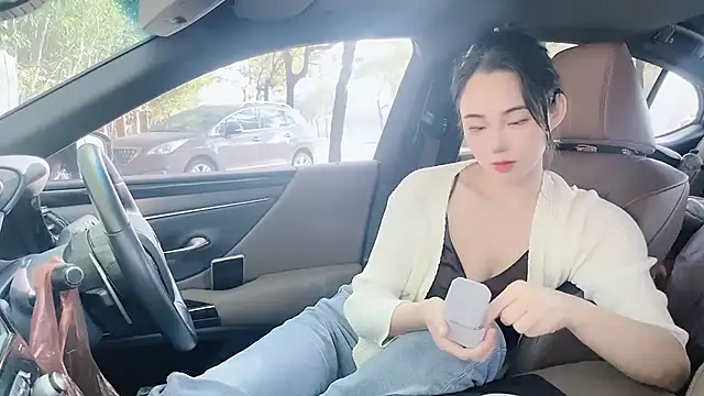 Snapshot of orla2021 chatting on 12/03/24, 12:24 orla2021 online show from 12/03/24, 12:24