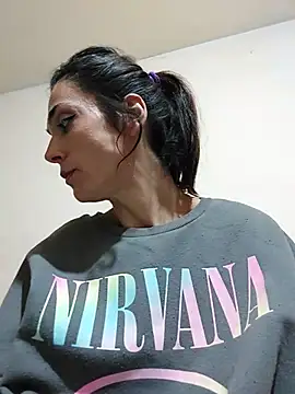 JoLeNe27 online show from 11/04/25, 05:23