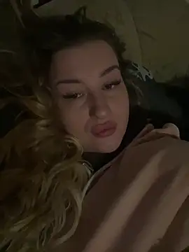 Mandy Belcher online show from 11/14/25, 03:22