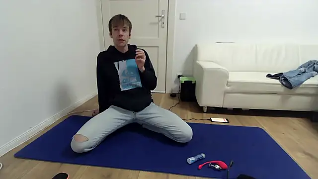 fit ass 2021 online show from 03/02/25, 12:20