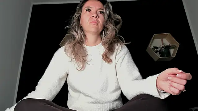 Alesys69 online show from 03/27/26, 05:46