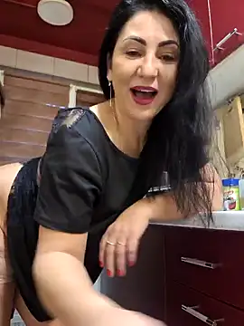 charrlote love online show from 02/02/25, 03:17