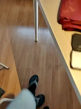 Snapshot of papiculo86 chatting on 09/11/25, 02:17 papiculo86 online show from 09/11/25, 02:17