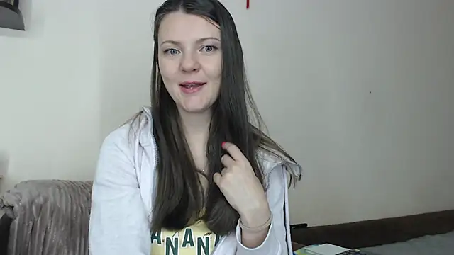 Snapshot of SugarTati chatting on 10/04/25, 07:12 SugarTati online show from 10/04/25, 07:12