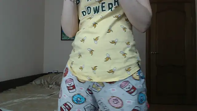 SugarTati online show from 04/15/26, 04:47