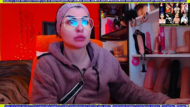 Snapshot of cuminmenowbbyx chatting on 01/19/26, 02:43 cuminmenowbbyx online show from 01/19/26, 02:43