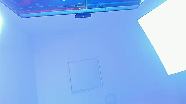 Snapshot of Sabrina_Sabrock_ chatting on 11/23/25, 06:52 Sabrina Sabrock online show from 11/23/25, 06:52