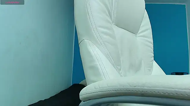 Dephne   online show from 12/12/24, 12:44