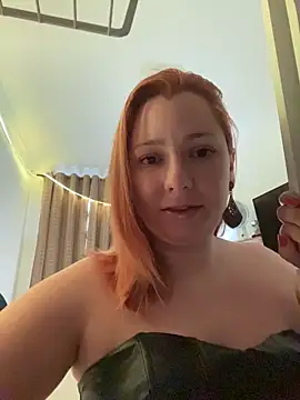 Snapshot of Patriciamoura69 chatting on 04/04/26, 05:54 Patriciamoura69 online show from 04/04/26, 05:54
