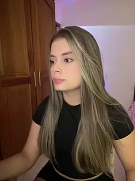 Miss valeriaa online show from 03/21/25, 02:51