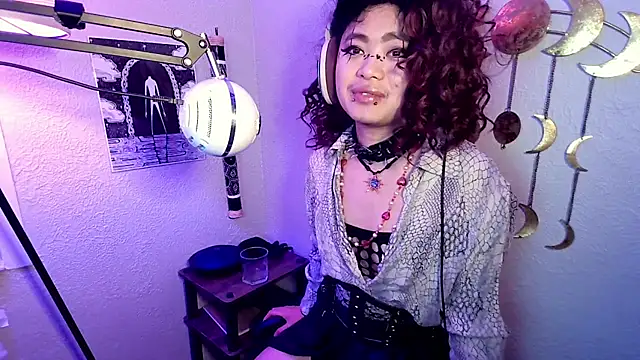 Snapshot of Azazelgains chatting on 03/23/25, 04:16 Azazelgains online show from 03/23/25, 04:16