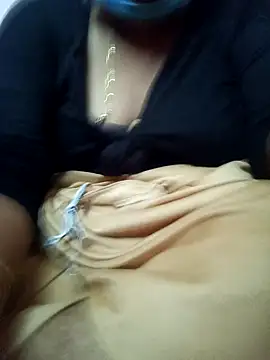 Snapshot of teddy-143 chatting on 09/10/25, 05:40 teddy-143 online show from 09/10/25, 05:40