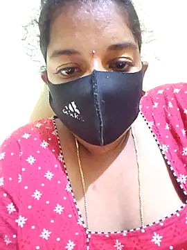 Snapshot of teddy-143 chatting on 10/10/25, 06:40 teddy-143 online show from 10/10/25, 06:40