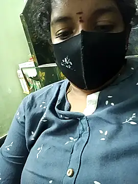 Snapshot of teddy-143 chatting on 12/02/25, 07:57 teddy-143 online show from 12/02/25, 07:57