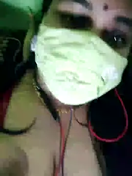 Snapshot of Sheela-Bhabi chatting on 12/14/24, 10:50 Sheela-Bhabi online show from 12/14/24, 10:50