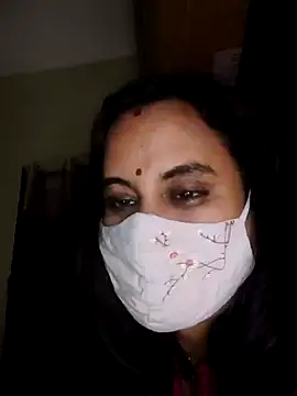 Snapshot of Sheela-Bhabi chatting on 01/05/25, 10:08 Sheela-Bhabi online show from 01/05/25, 10:08