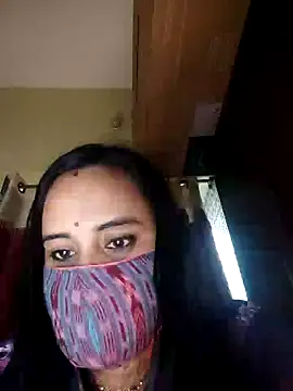 Snapshot of Sheela-Bhabi chatting on 01/12/25, 11:39 Sheela-Bhabi online show from 01/12/25, 11:39