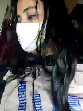 Snapshot of Sheela-Bhabi chatting on 01/19/25, 01:21 Sheela-Bhabi online show from 01/19/25, 01:21