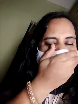 Snapshot of Sheela-Bhabi chatting on 02/17/25, 08:09 Sheela-Bhabi online show from 02/17/25, 08:09