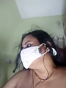 Snapshot of Sheela-Bhabi chatting on 03/15/25, 12:45 Sheela-Bhabi online show from 03/15/25, 12:45