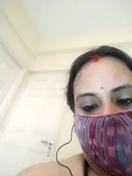 Snapshot of Sheela-Bhabi chatting on 07/12/26, 12:18 Sheela-Bhabi online show from 07/12/26, 12:18