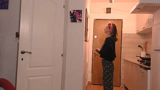 simyhvn online show from 02/28/26, 05:41