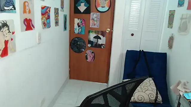 soynanabela28 online show from 04/01/26, 11:13