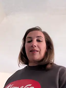 Canadian BBW online show from 10/22/25, 06:29