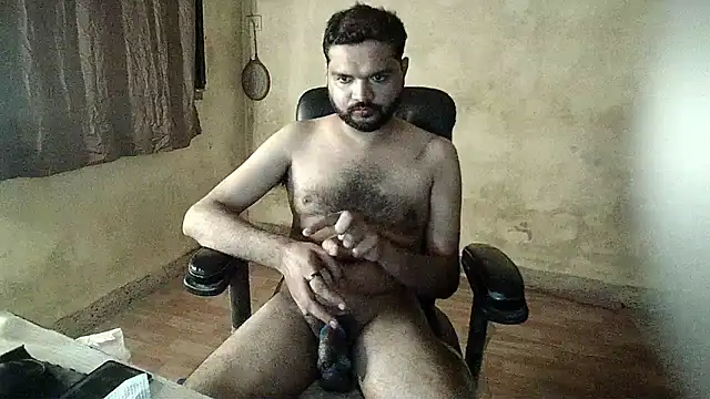 Snapshot of mynastyfuckerr chatting on 02/01/25, 04:54 mynastyfuckerr online show from 02/01/25, 04:54