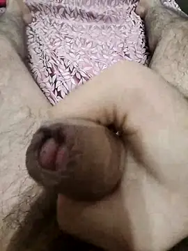 Snapshot of rockkyy9 chatting on 03/06/25, 07:43 rockkyy9 online show from 03/06/25, 07:43