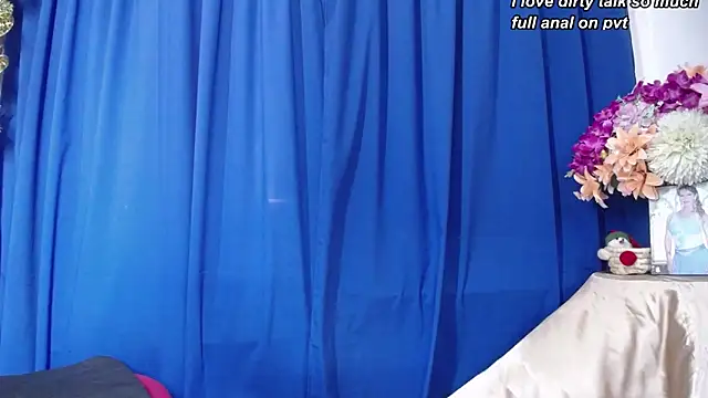 mia beatles online show from 02/11/26, 04:34