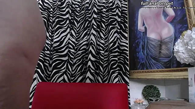 mia beatles online show from 03/22/26, 04:21