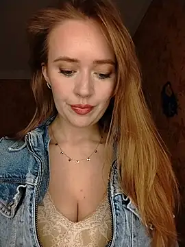 PrettieKate online show from 04/10/26, 05:17