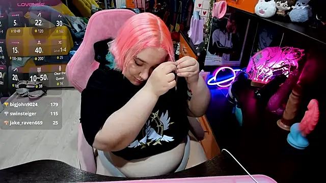 Softie Sofy online show from 03/03/26, 03:51