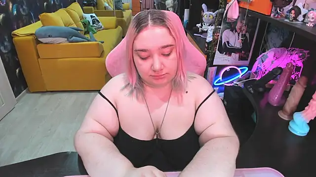 Softie Sofy online show from 06/30/26, 02:34