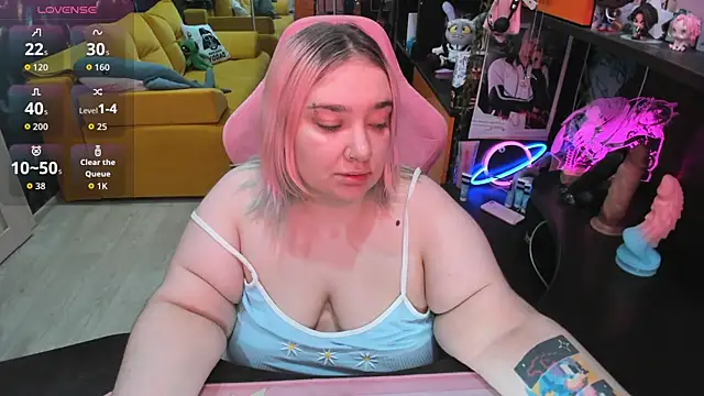 Softie Sofy online show from 07/08/26, 02:16