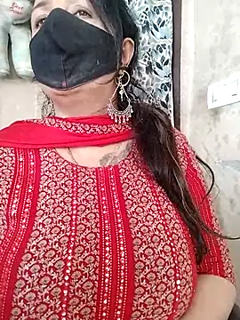 cute-tanvi online show from 04/06/26, 04:46