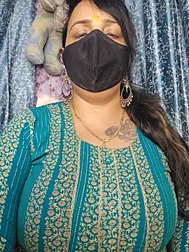 Snapshot of cute-tanvi chatting on 05/12/26, 12:24 cute-tanvi online show from 05/12/26, 12:24