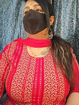 Snapshot of cute-tanvi chatting on 05/18/26, 12:18 cute-tanvi online show from 05/18/26, 12:18