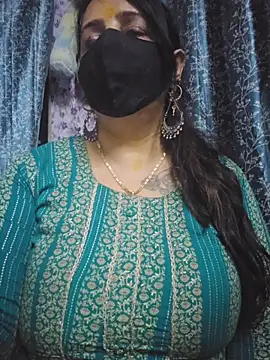 Snapshot of cute-tanvi chatting on 05/19/26, 02:01 cute-tanvi online show from 05/19/26, 02:01