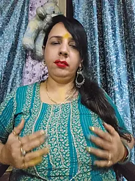 Snapshot of cute-tanvi chatting on 05/26/26, 01:40 cute-tanvi online show from 05/26/26, 01:40