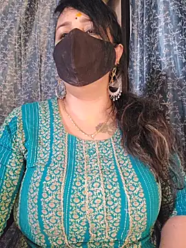 Snapshot of cute-tanvi chatting on 05/29/26, 12:30 cute-tanvi online show from 05/29/26, 12:30