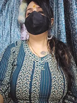 Snapshot of cute-tanvi chatting on 06/13/26, 12:30 cute-tanvi online show from 06/13/26, 12:30