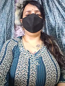 Snapshot of cute-tanvi chatting on 07/01/26, 01:02 cute-tanvi online show from 07/01/26, 01:02