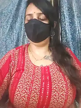 Snapshot of cute-tanvi chatting on 07/13/26, 12:30 cute-tanvi online show from 07/13/26, 12:30