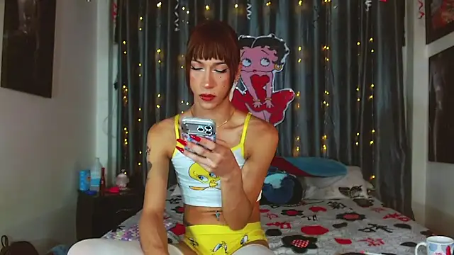 Kenisha Sweet online show from 07/19/26, 12:25