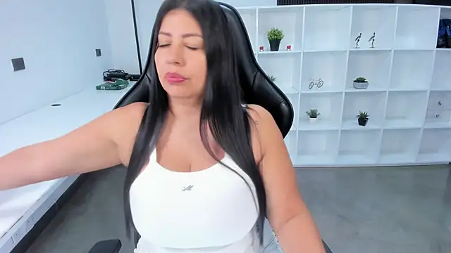 natural bigboobs online show from 11/09/25, 07:34