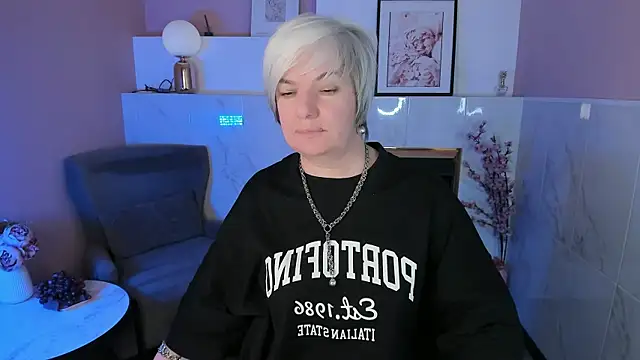 CarmenSoft online show from 04/25/26, 09:23